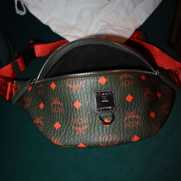 NEW MCM Skyoptic Visetos Small Fursten Belt Bag Diamond Cognac - Picture 6 of 10